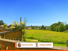 Magnifique chalet d'une surface habitable de 218m2 situé à 13km au Sud-Est de VICHY