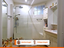Appartement de 103m2, 2 chambres, quartier thermal de VICHY dans un immeuble remarquable.