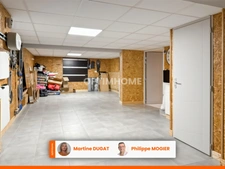 MAGNET (03) – Maison familiale de 185,65 m² habitables – Entièrement rénovée – 4 chambres – 2 grands garages