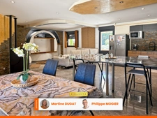 Maison de plain-pied, piscine, garage, jacuzzi à 20 minutes de VICHY