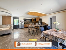 Maison de plain-pied, piscine, garage, jacuzzi à 20 minutes de VICHY