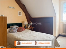 Belle spacieuse maison familiale avec piscine et grand terrain (03)