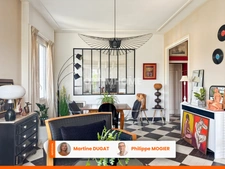 Rare à Vichy, lot 2 appartements 1er et 2ème étage avec toit terrasse, 2 garages et caves