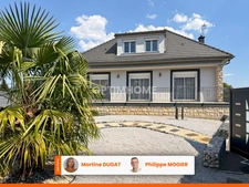 MAGNET (03) – Maison familiale de 185,65 m² habitables – Entièrement rénovée – 4 chambres – 2 grands garages