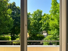 VICHY – Quartier République – Appartement de caractère 80 m² avec garage et caves dans maison Art déco