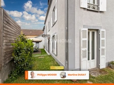 Maison de ville 11 pièces, 7 chambres, garages, CUSSET (03)