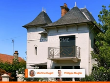 Maison d'architecte, 5 pièces, jardin et garage à VICHY (03)