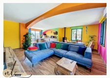 SOLEYMIEU – Maison 5 pièces entièrement rénovée avec vue dégagée, SPA, dépendance et possibilité d’espace professionnel indépendant