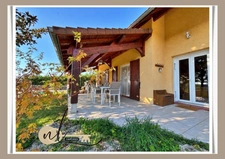 SAINT-CHEF (38), Maison à vendre 7 pièces  – 150 m² habitables – 4 chambres – Piscine – Terrain 1 192 m² – Garage - Panneaux solaires