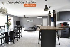 Maison à vendre 5 pièces SAINTE FOY DE PEYROLIERES (31) 