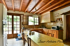 CORPS DE FERME RESTAURE 386 m² + PARC 1,3 Ha