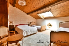 CORPS DE FERME RESTAURE 386 m² + PARC 1,3 Ha