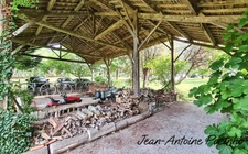 CORPS DE FERME RESTAURE 386 m² + PARC 1,3 Ha