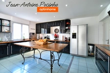 PROPRIETE 535 m² SAIGUÈDE