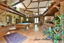 CORPS DE FERME RESTAURE 386 m² + PARC 1,3 Ha