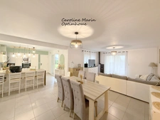ROUTOT CENTRE | Maison contemporaine de plain-pied avec 4 chambres et jardin arboré