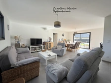 Propriété contemporaine de 2022 de 125 m² de Plain-pied – Menneval, à 5 minutes de Bernay