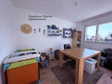  Maison de plain-pied 2021 – 85 m² – Terrain 700 m² – Commerces et école à pied