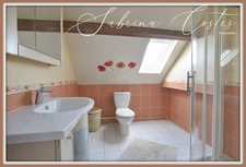 ✨? MAISON DE CARACTÈRE – PARC PAYSAGER ? 2 300 m² – PISCINE COUVERTE ?‍♀️ – 5/6 CHAMBRES ? 