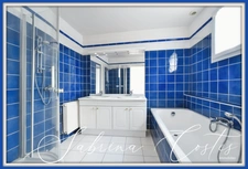 ✨? MAISON DE CARACTÈRE – PARC PAYSAGER ? 2 300 m² – PISCINE COUVERTE ?‍♀️ – 5/6 CHAMBRES ? 