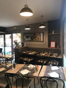Dpt Dordogne (24), à vendre PÉRIGUEUX Restaurant Emplacement N°1