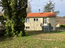 Dpt Dordogne (24), à vendre PERIGUEUX 10 mn centre ville Maison de 100 m² sur un terrain de 1 900 m² 