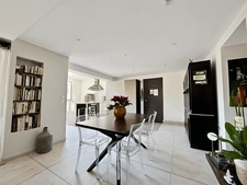    CESSY (01) Maison à vendre 6 pièces 181 m² - Terrain 980 m² - Quartier résidentiel -