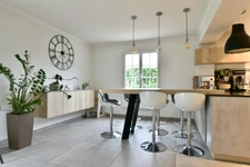 74930 - PER JUSSY - Maison 6 pièces 172 m² - Au calme - Piscine - 