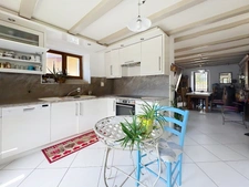 Maison à vendre 6 pièces plus dépendance de 180 m² ARTHAZ PONT NOTRE DAME (74)