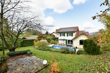 74930 - PER JUSSY - Maison 6 pièces 172 m² - Au calme - Piscine - 