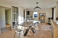    CESSY (01) Maison à vendre 6 pièces 181 m² - Terrain 980 m² - Quartier résidentiel -