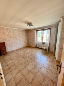  BONS EN CHABLAIS (74),  Maison mitoyenne à vendre 6 pièces 180 m²