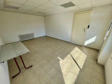  BONS EN CHABLAIS (74),  Maison mitoyenne à vendre 6 pièces 180 m²