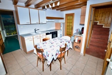  PERRIGNIER (74) - Maison à vendre 4 pièces - Atelier- Garage - Grenier- Jardin -