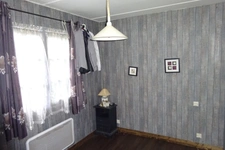 Maison à vendre 3 pièces NARGIS (45) sur terrain arboré sans vis-àvis.