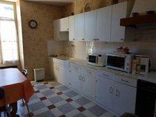 Maison de Ville - 106m² - 6 pièces  - MONTMORILLON - 86500