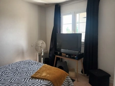 PLAIN-PIED - 2ch - 90m² - TERRAIN 807m² - VERNON - 86340