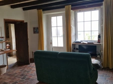 MAISON de CARACTERE  - 274m² - 5 Chambres  - SILLARS - 86320
