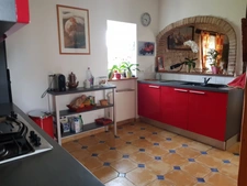 BEL ENSEMBLE MAISON & DEPENDANCES - 86500 - MONTMORILLON