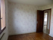 Maison de ville 6 pièces- 94,58m² - MONTMORILLON - 86500