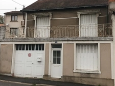 MAISON de VILLE - 3 ch - Jardin - 86500 - MONTMORILLON