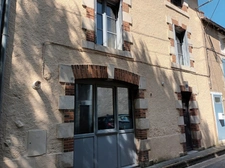 MAISON DE CARACTERE - 4ch - MONTMORILLON - 86500