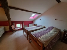 MAISON de CARACTERE  - 274m² - 5 Chambres  - SILLARS - 86320