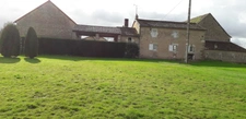 BEL ENSEMBLE MAISON & DEPENDANCES - 86500 - MONTMORILLON
