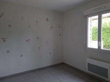 PLAIN-PIED - 2 Chambres - Garage -  VERRIERES - 86410