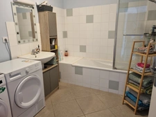 Plain-pied - 2 Ch - 76m² - VERRIERES - 86410