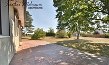 Maison familiale + terrain à bâtir – Environ 2 600 m² – Proche Le Neubourg