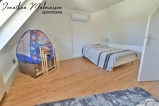 Charmante Maison avec Jardin, Garage à Proximité des Commerces et École