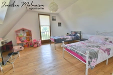 Charmante Maison avec Jardin, Garage à Proximité des Commerces et École
