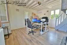 Charmante Maison avec Jardin, Garage à Proximité des Commerces et École